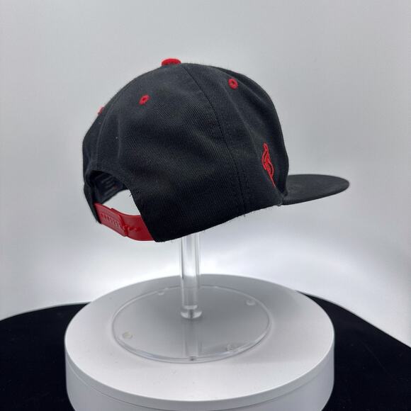 Two In The Shirt Snapback in Black - Picture 15 of 16